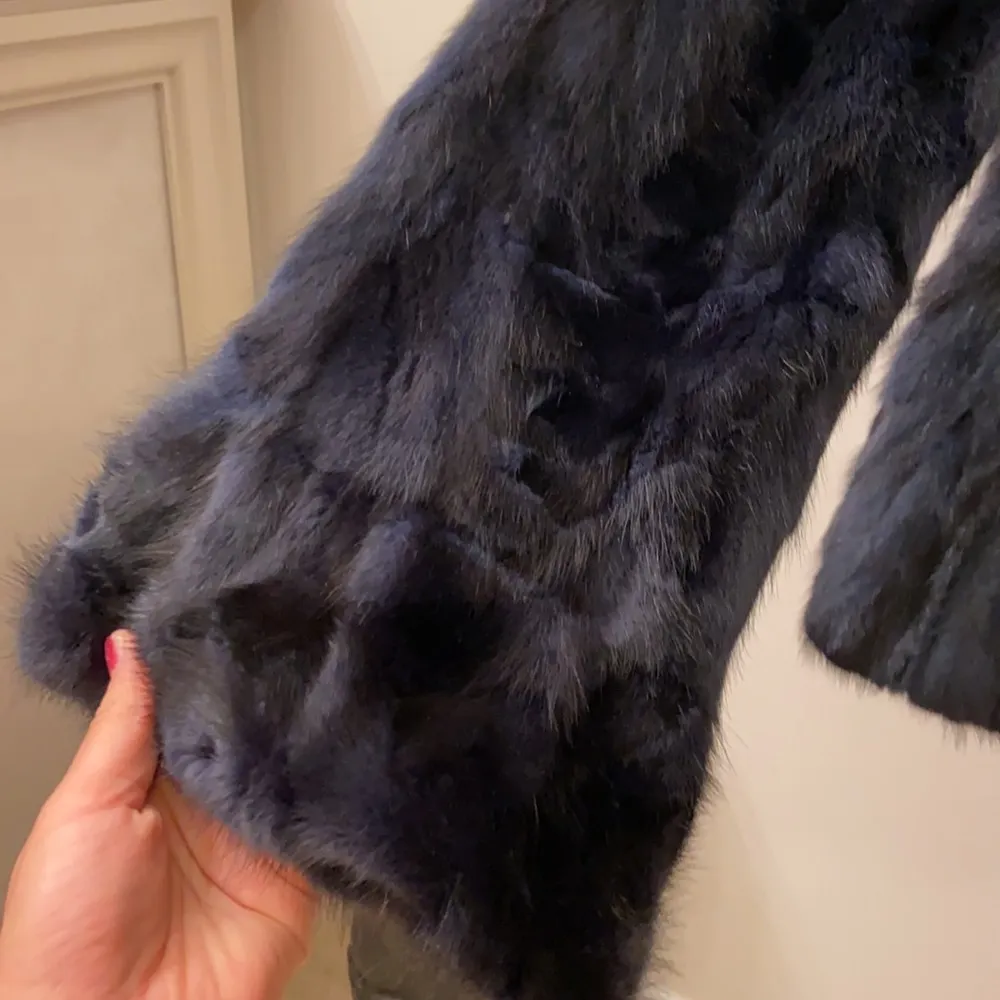 Resume mink coat. S Black - Image 10