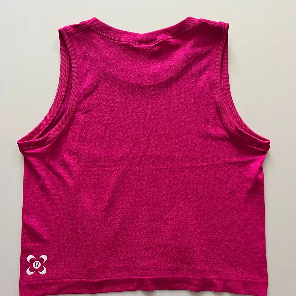 lululemon athletica Sea Wheeze Swiftly Breathe Cropped Tank Top -Size 6? - Image 4