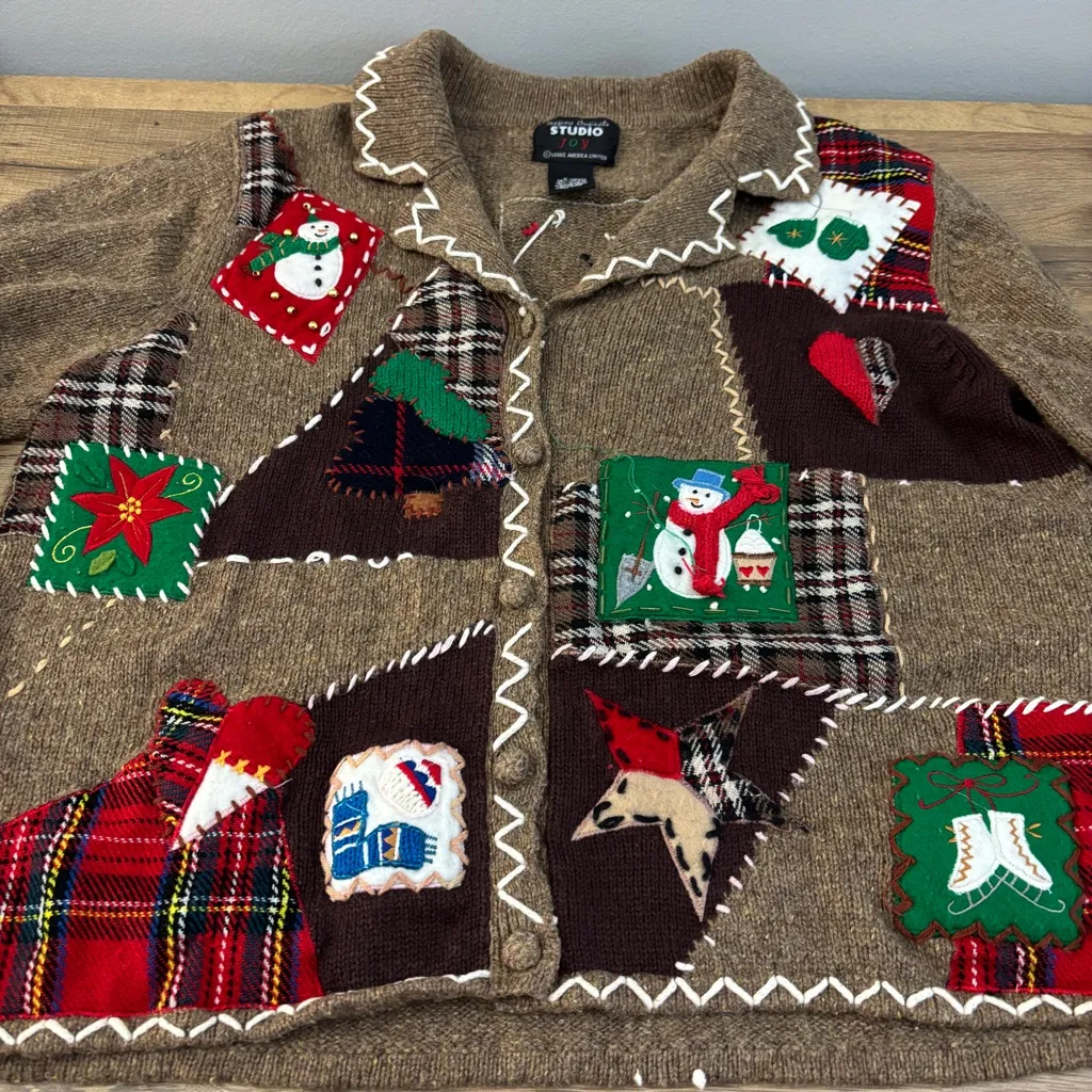 Designers Originals Patchwork Embroidered Holiday Christmas Sweater Cardigan Brown Size undefined - Image 3