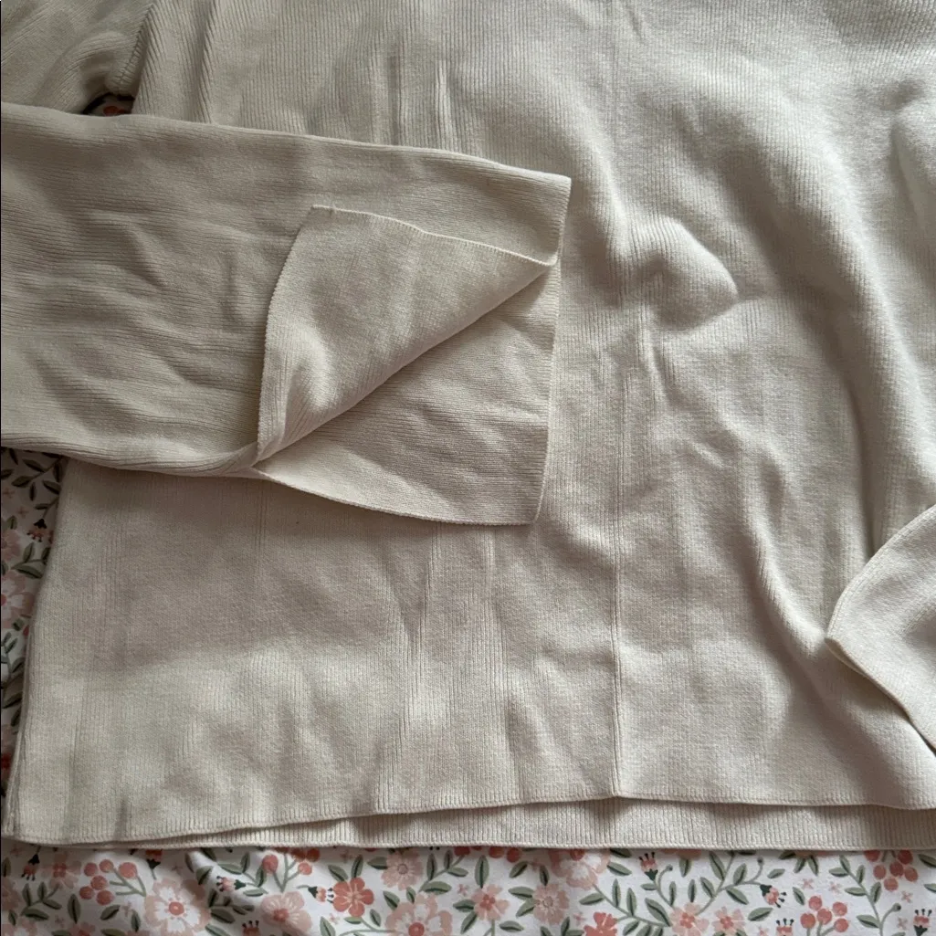 Halogen Cream Turtleneck Ribbed Sweater Bell Sleeves Small - Image 4