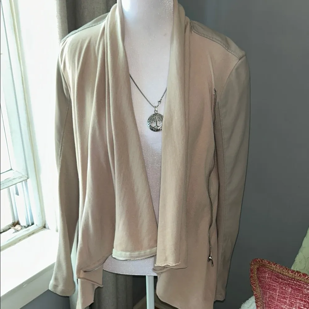 BLANK NYC  Cream Drape Front Jacket - Image 6