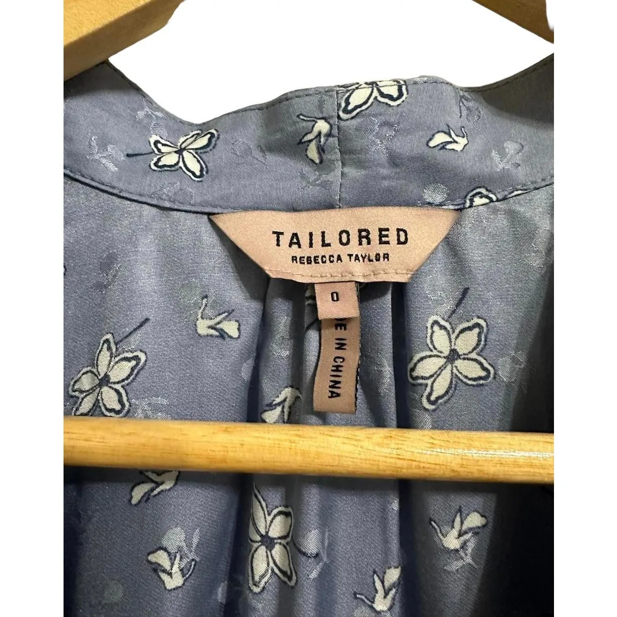 Rebecca Taylor Women's Blue Sleeveless‎ Crossover Petal Fleur Top Size 0 - Image 3