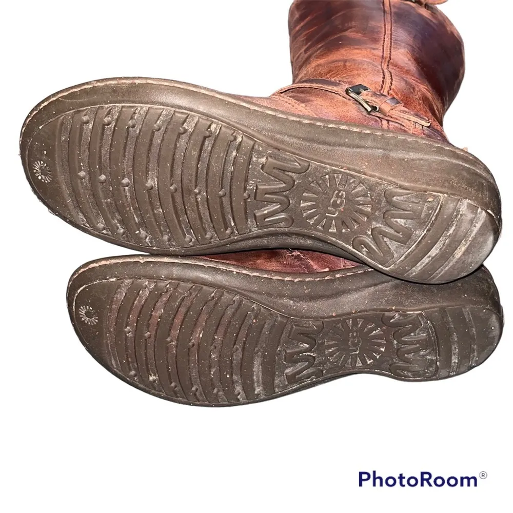 UGG  Brown Leather Tupelo Shearling Boots - Image 8