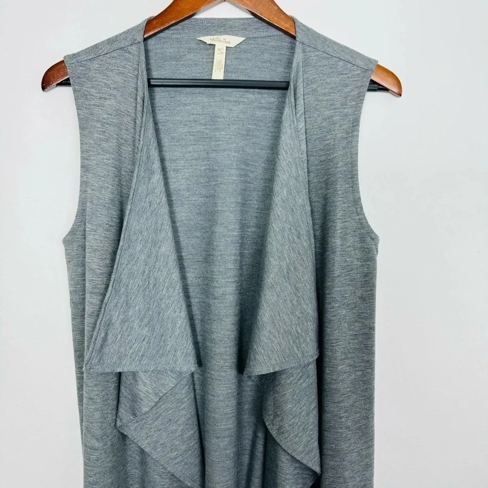 Matilda Jane Count it Out Vest Gray Open Drape Front Cardigan‎ Soft Small - Image 5