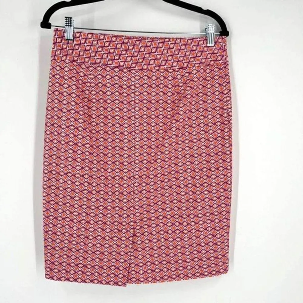 NWT Alex & Olivia Stretch Geometric Pink Pencil Skirt Size Medium Colorful Sprin - Image 3