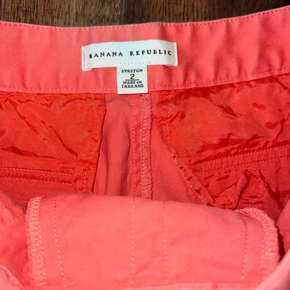 Banana Republic Coral Skirt Zipper Pockets Sz 2 - Image 3