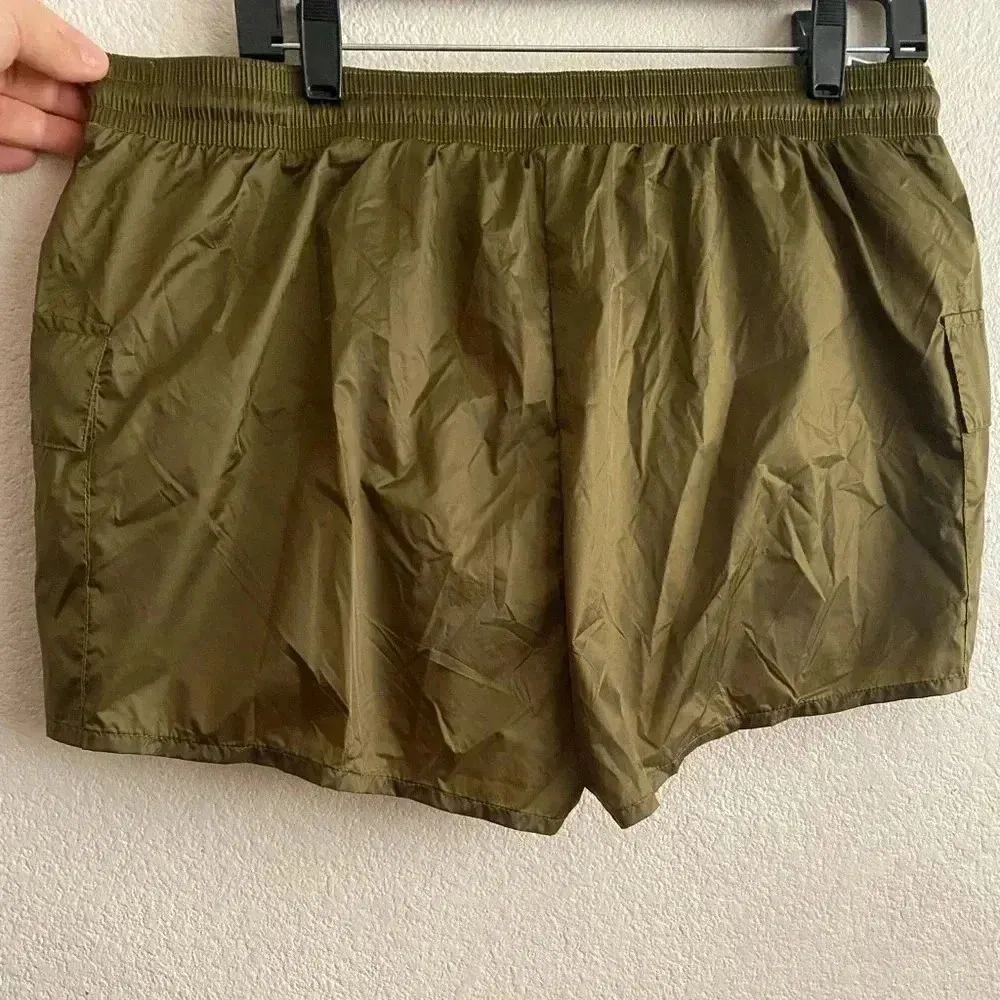 🆕 Offline by  Nylon Shine Short Olive L🆕 - Image 3