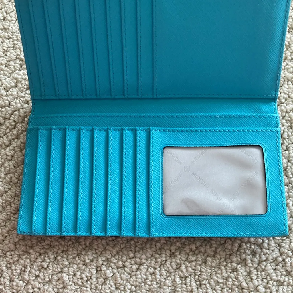 Michael Kors Trifold Saffiano Leather Wallet Blue Teal Continental Snap EUC - Image 6