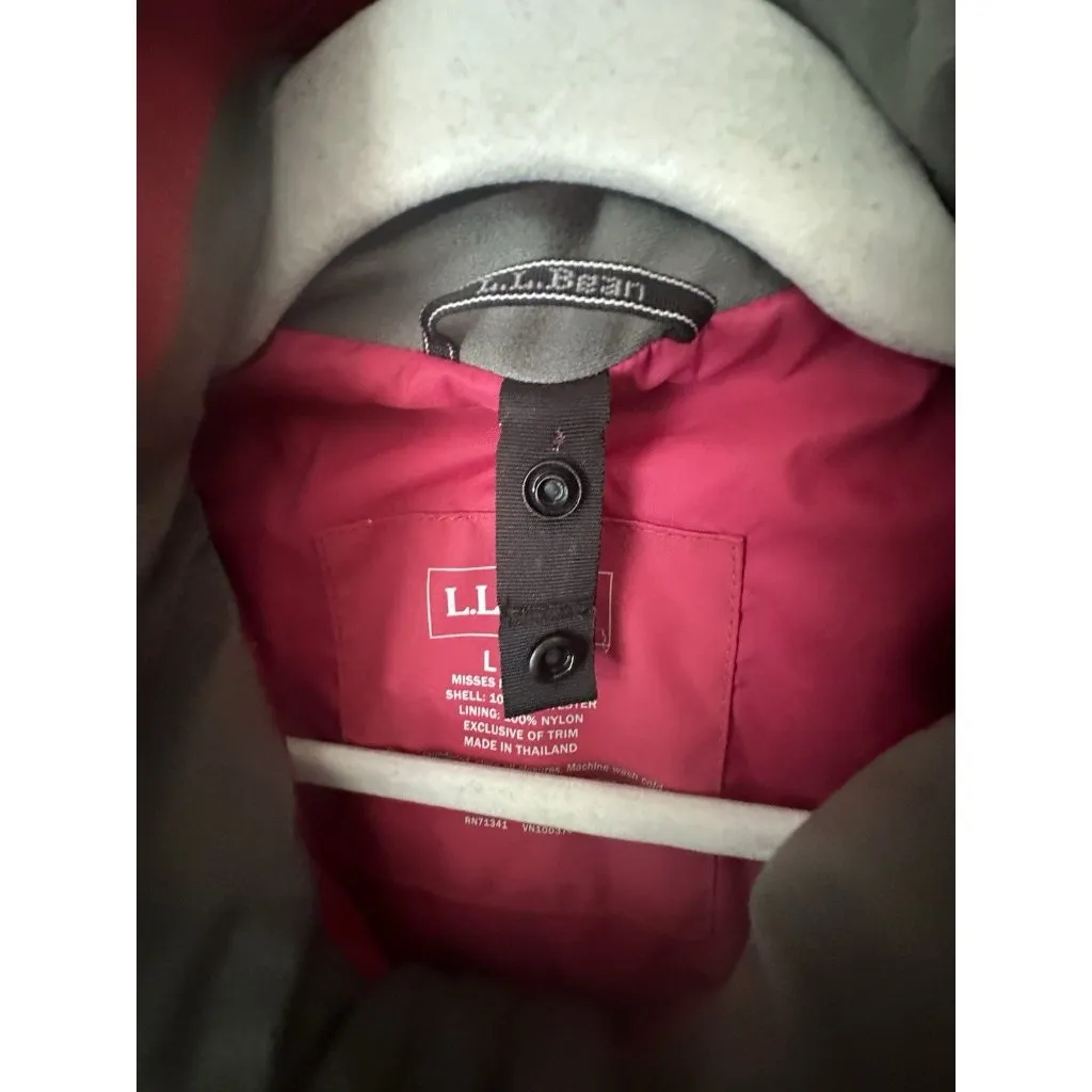 L. L. Bean Women’s Sz L Durable Water-Resistant Full Zip Hooded Burgundy Jacket - Image 4