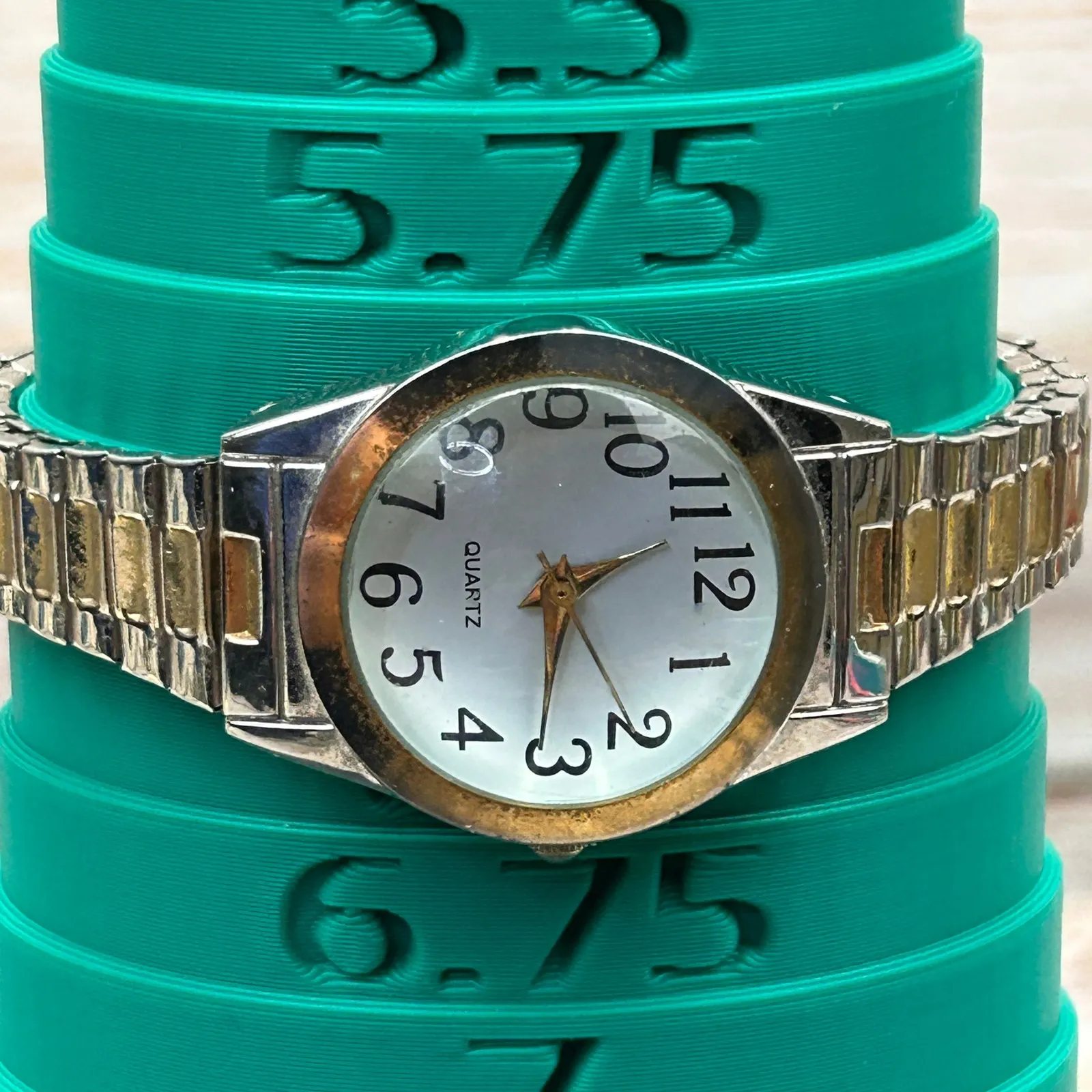 Two Tone Gold Silver Stainless Steel Quartz Movement Analog Wristwatch Women's - Image 5