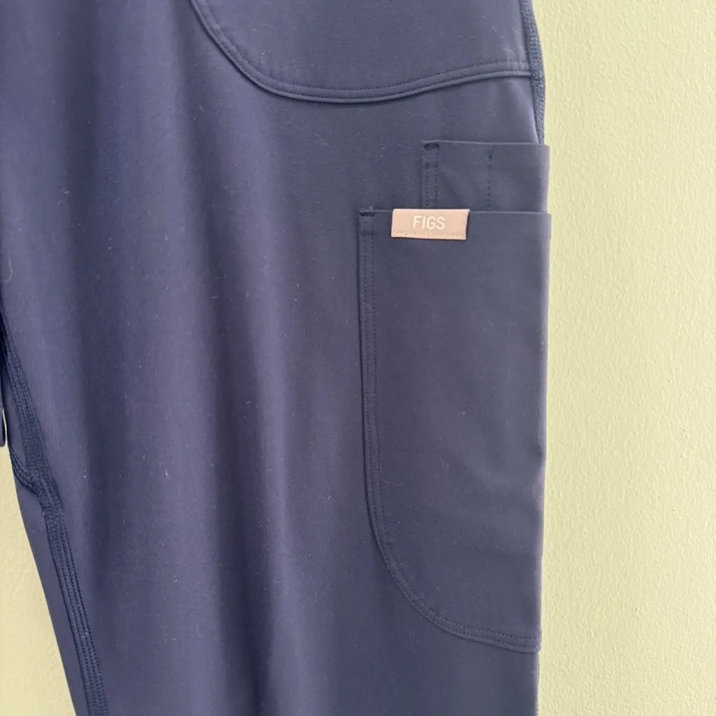 Figs Women's Skinny Leg Scrubs Navy Blue XL - Image 4