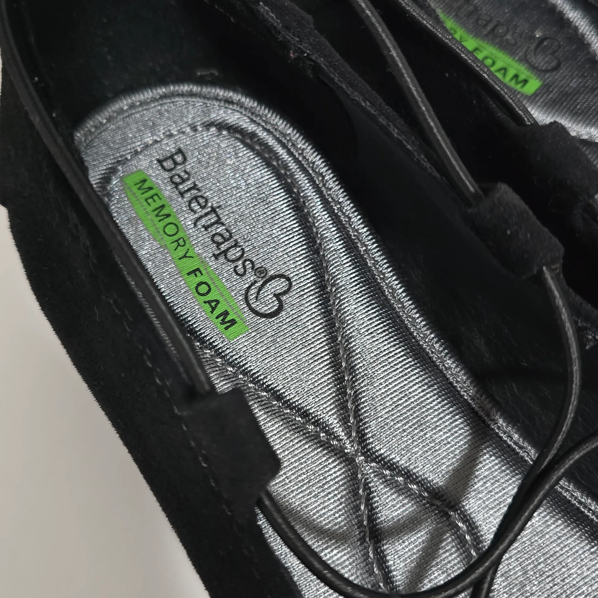 BareTraps Jackeline Slip-On Memory Foam Flats Size 8 - Image 7