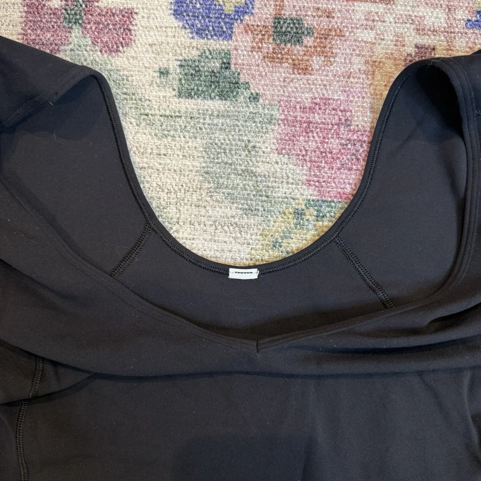 Lululemon Womens Align Long Sleeve Cropped Top Size 8 Nulu Yoga Athleisure Gym Black - Image 7