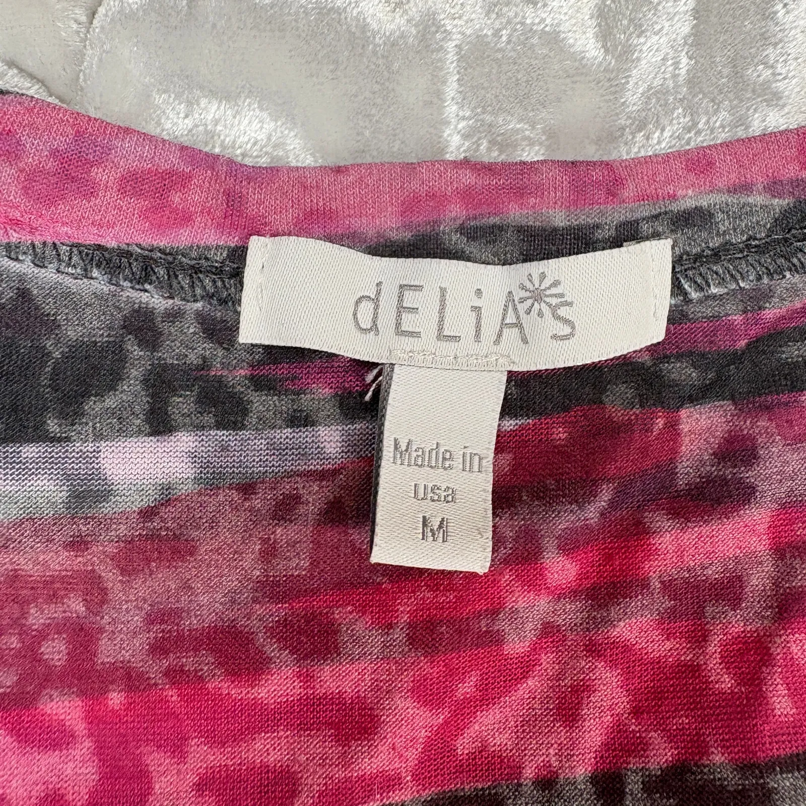 Delias Vintage Y2K Stripe Brushstroke Boxy T - Image 3