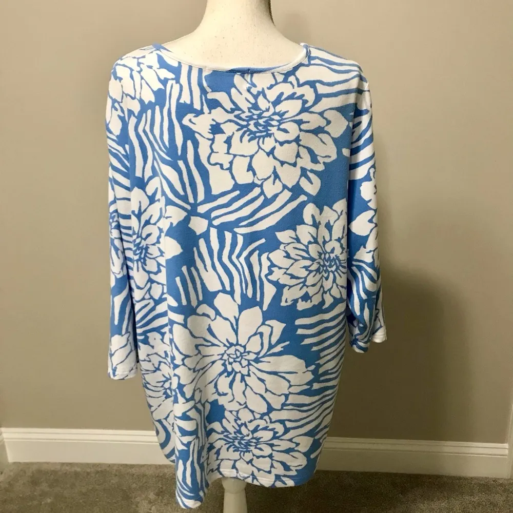 Crystal enhanced floral stretch sweater jersey tunic Blue Size 2X - Image 4