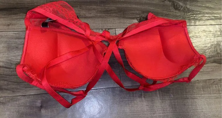 Victoria's Secret Bra - Image 3