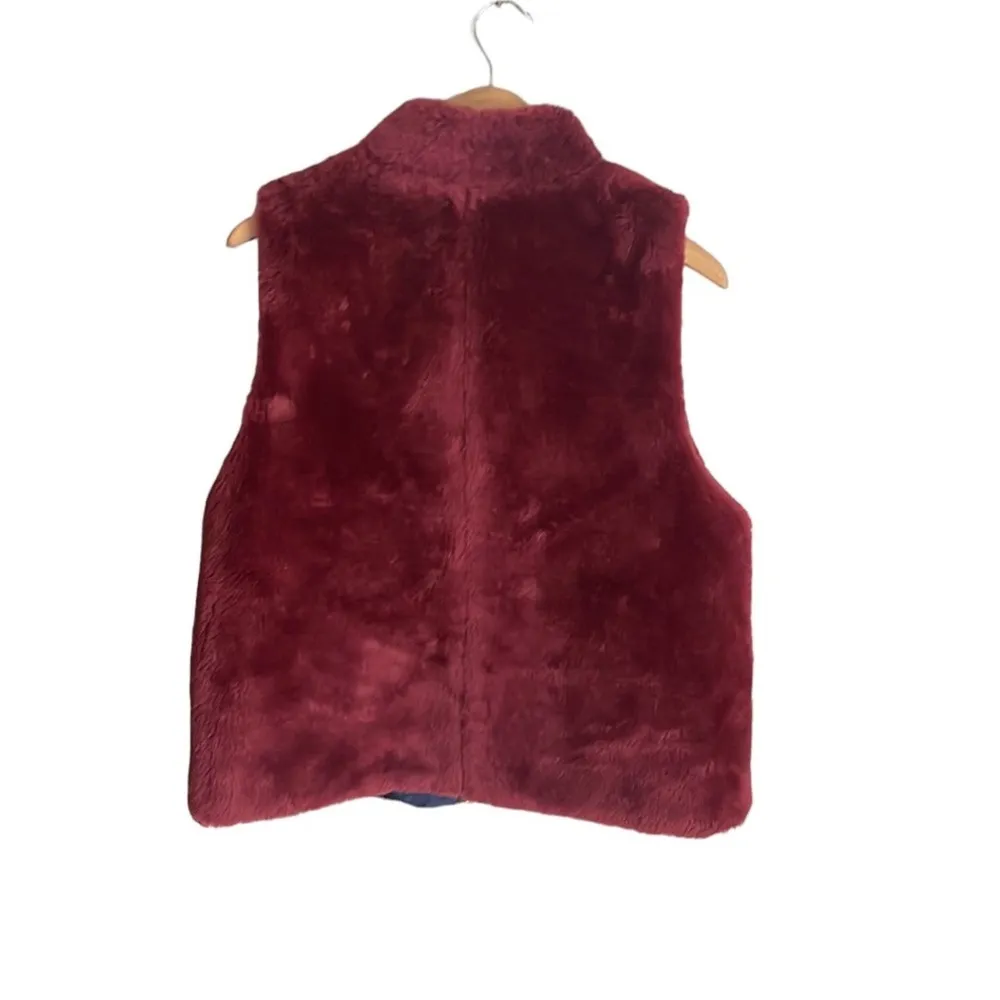 J.Crew Plush Fleece Excursion Vest Crimson Maple - Image 4