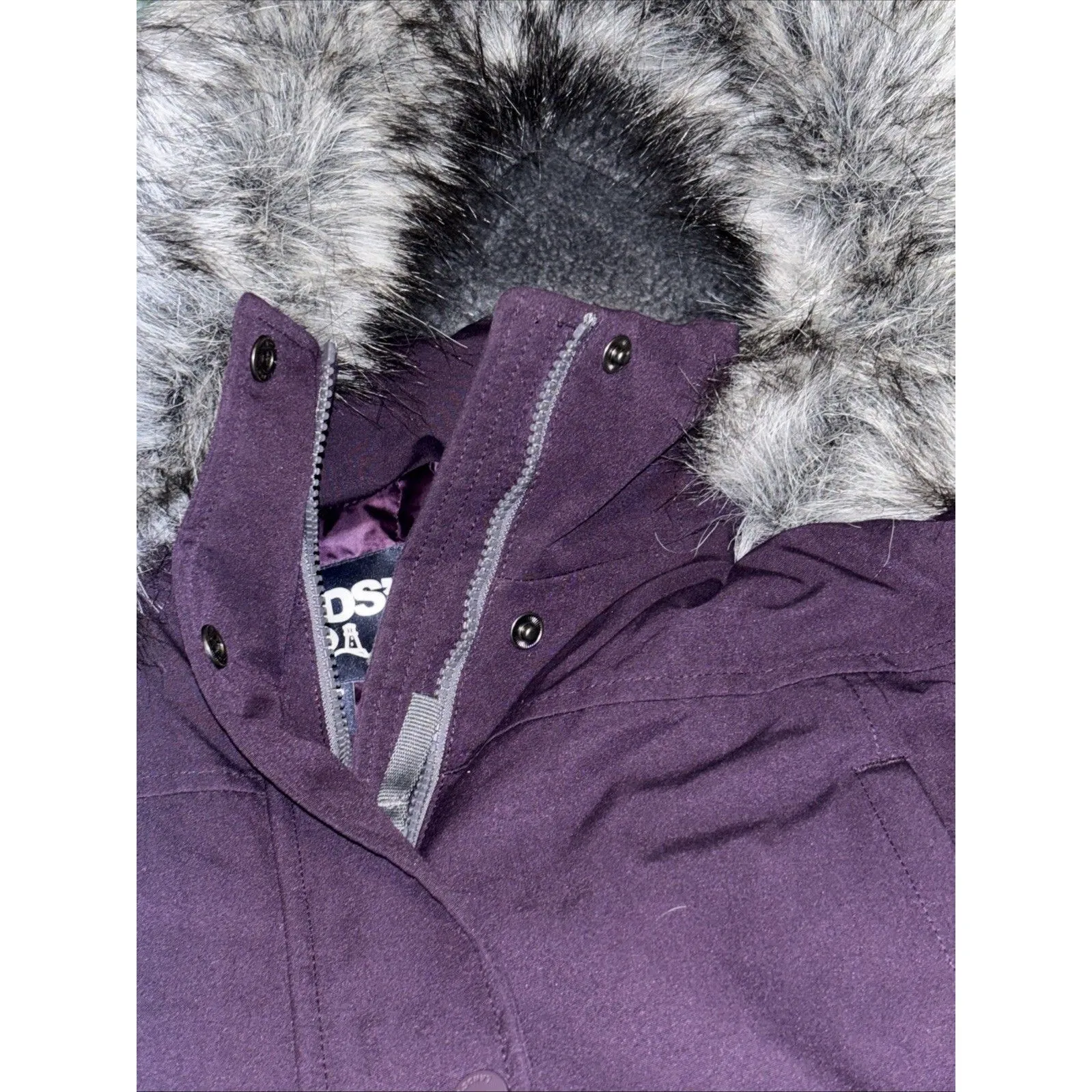 Lands End Women’s Size LP Purple Full Zip Snap Hooded Waterproof Heavy Down Coat - Image 15