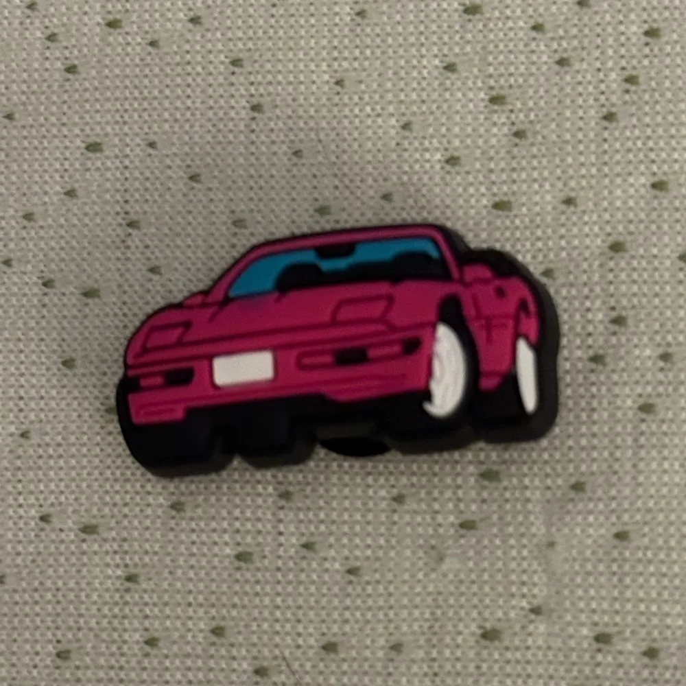 Jibbitz Car Croc Charms NWT White Size undefined - Image 3