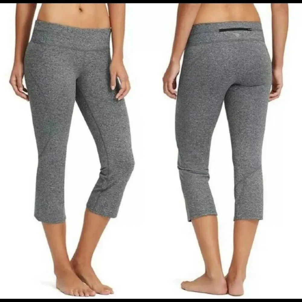 Athleta Work It Out Capri Gym‎ Pants Gray ST - Image 2