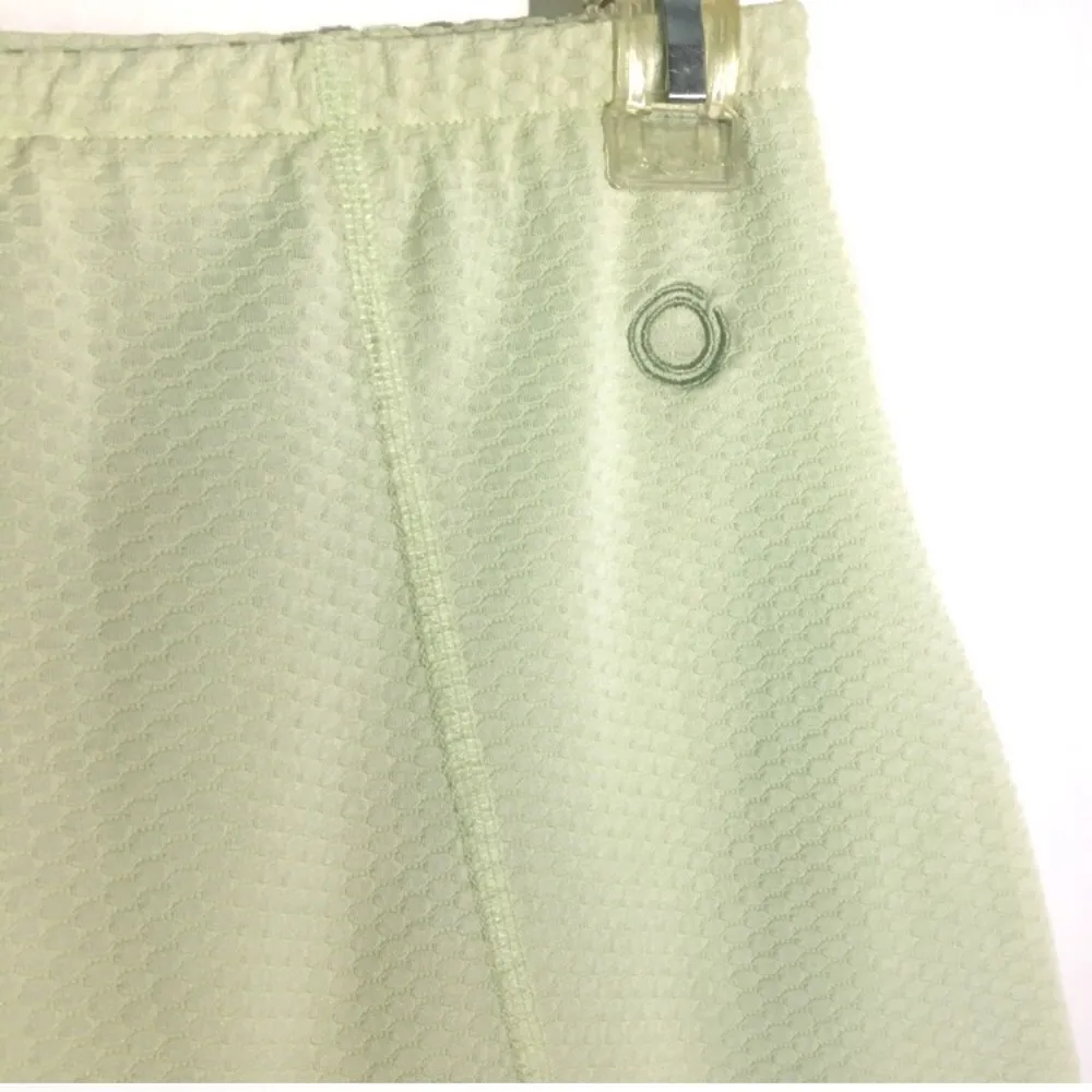 Nike Sphere Skirt Light Green Size Medium - Image 2