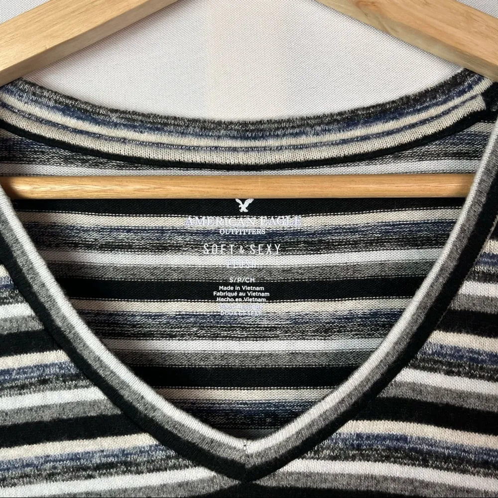 American Eagle AEO Soft & Sexy Plush Blue & Black Stripe Long Sleeve T-Shirt S - Image 30