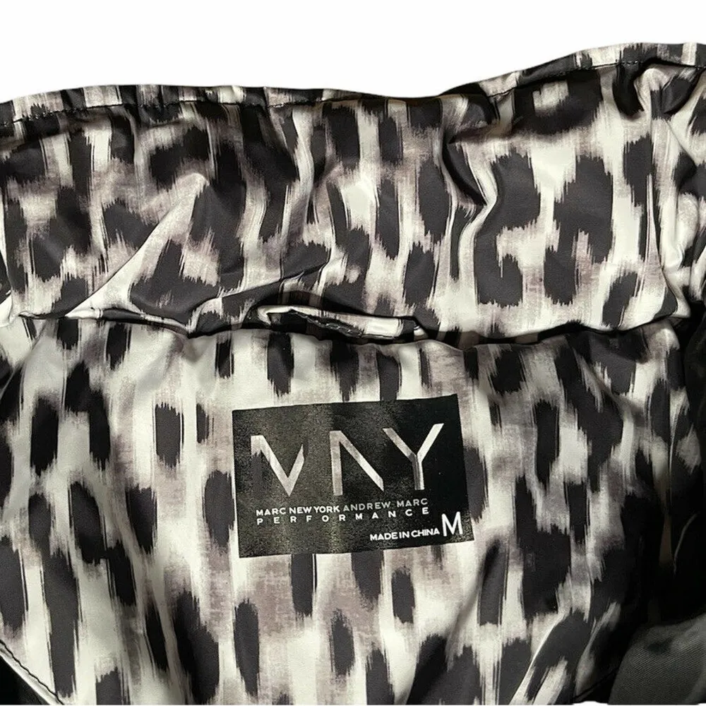NEW Womens Andrew Marc Performance Quilted Puffer Coat White Snow Leopard Size M - Image 8