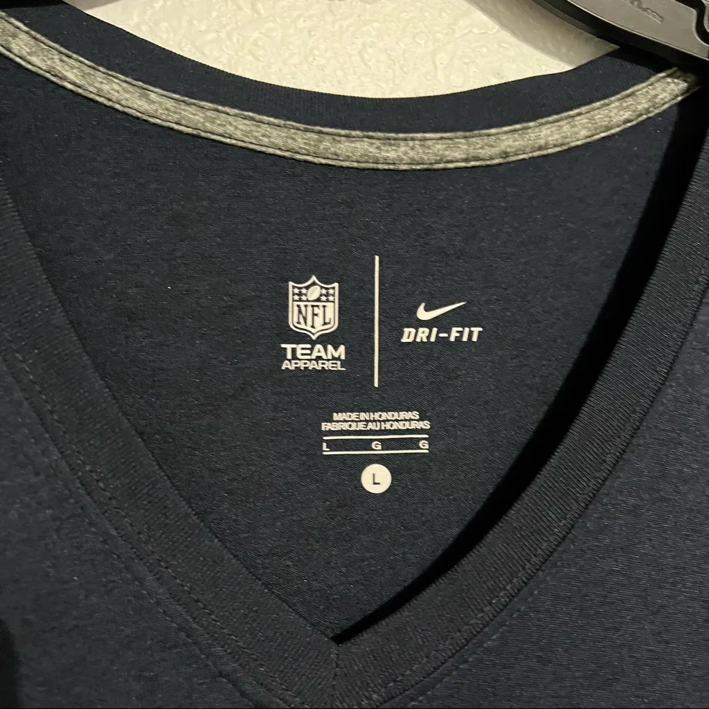 Houston Texans Women’s Short Sleeve V-Neck Tee Shirt NFL Nike Size Large - Image 7