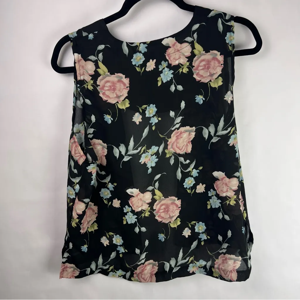 Stacey! Black Sheer Floral Open Front Vest Blouse, Vintage USA Made 8P, Romantic - Image 7