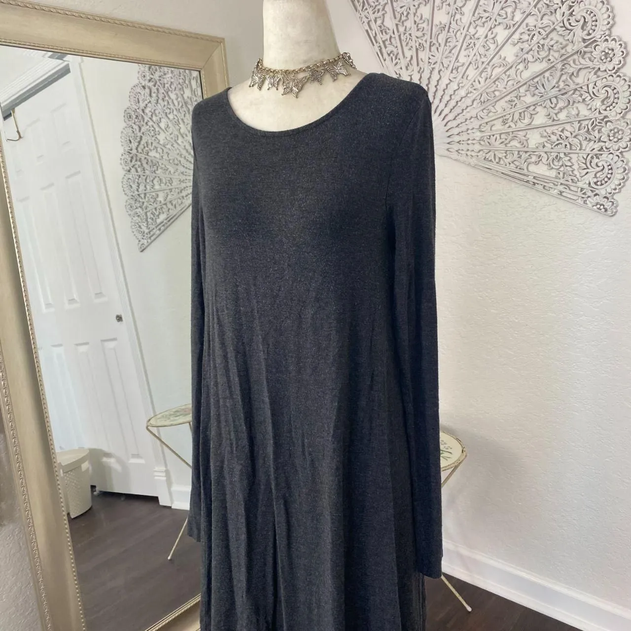 Old Navy Dark Gray Soft Grunge Long Sleeve Flowy Wide Casual Midi Dress M - Image 3