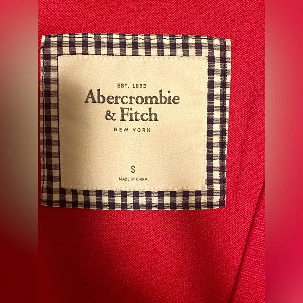 Abercrombie & Fitch Pink Button Up Sweater Cardigan w/ Quarter Sleeves - Image 4