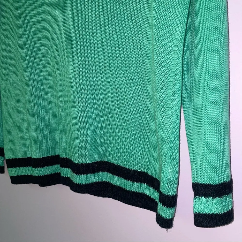 Talbots Size MP Linen Knit Green V-Neck Sweater with Navy Trim Academia Preppy - Image 4