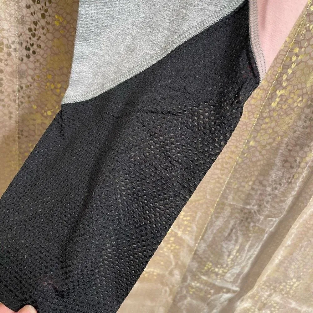 PINK Victorias Secret Pink Gray Black Mesh Ankle Yoga Leggings, Medium - Image 3