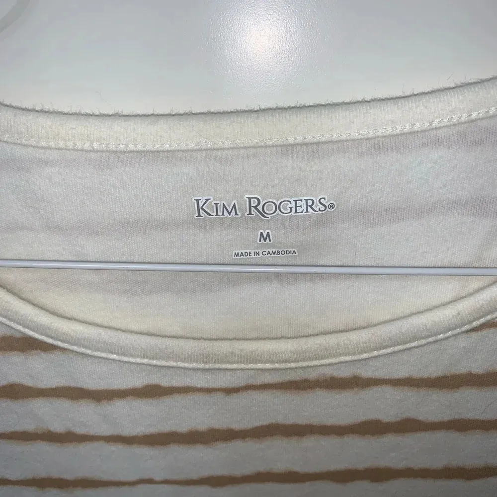 Kim Rogers set 2 ivory cotton print tees‎ Medium - Image 6