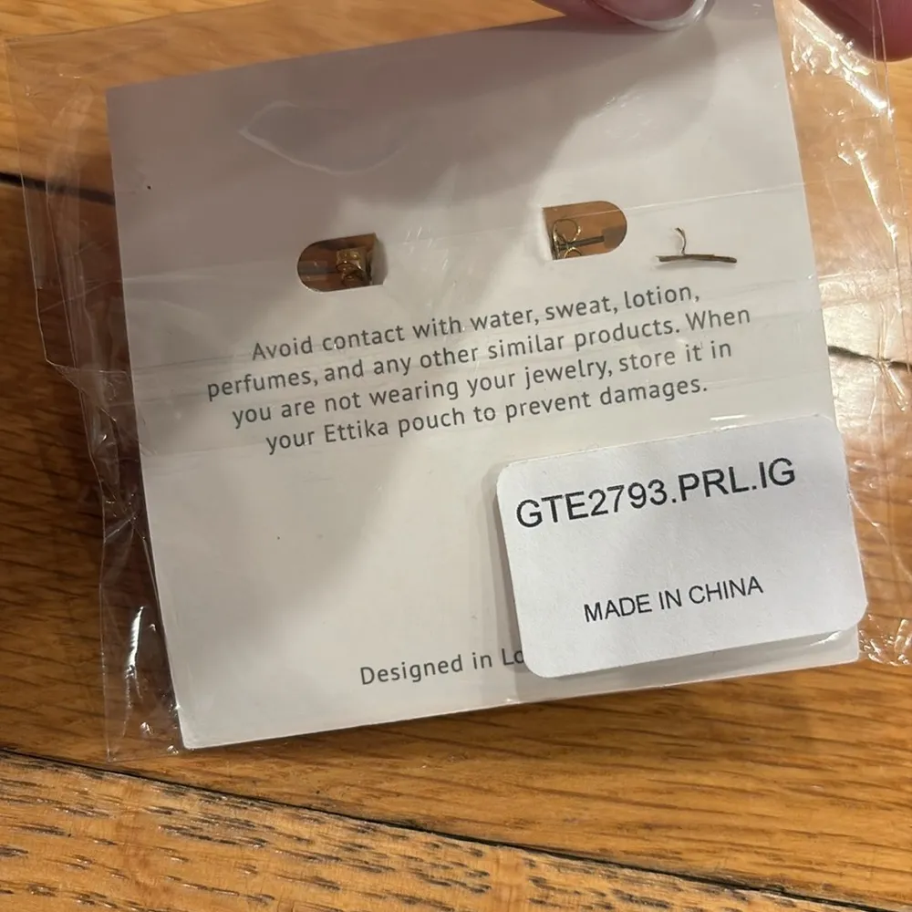 Ettika NWT earrings - Image 2