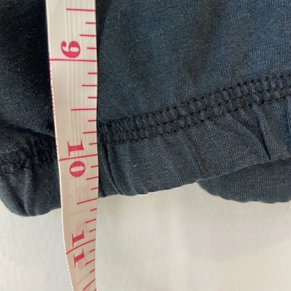 YAS Yoga and Sportswear Charcoal Gray Black Sports Bra Top Black Size M - Image 6