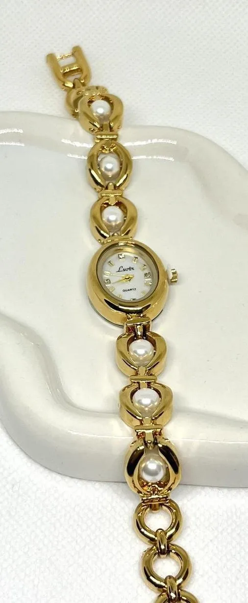 Gold Tone Pearl Vintage Dainty Style Watch - Image 2