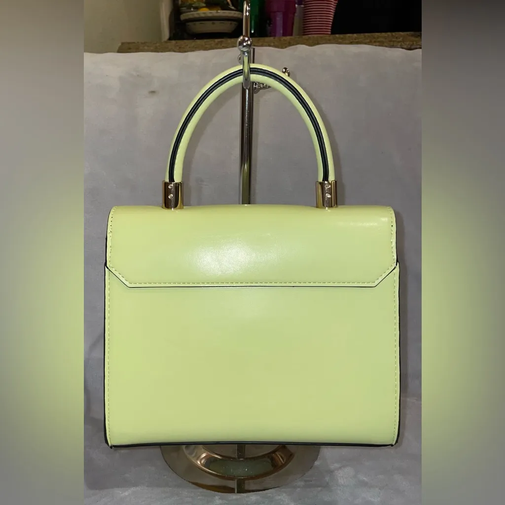 Aldo NWT Lime Green Top Handle Satchel/Crossbody Bag Gold Chain Charms Butterfly - Image 2