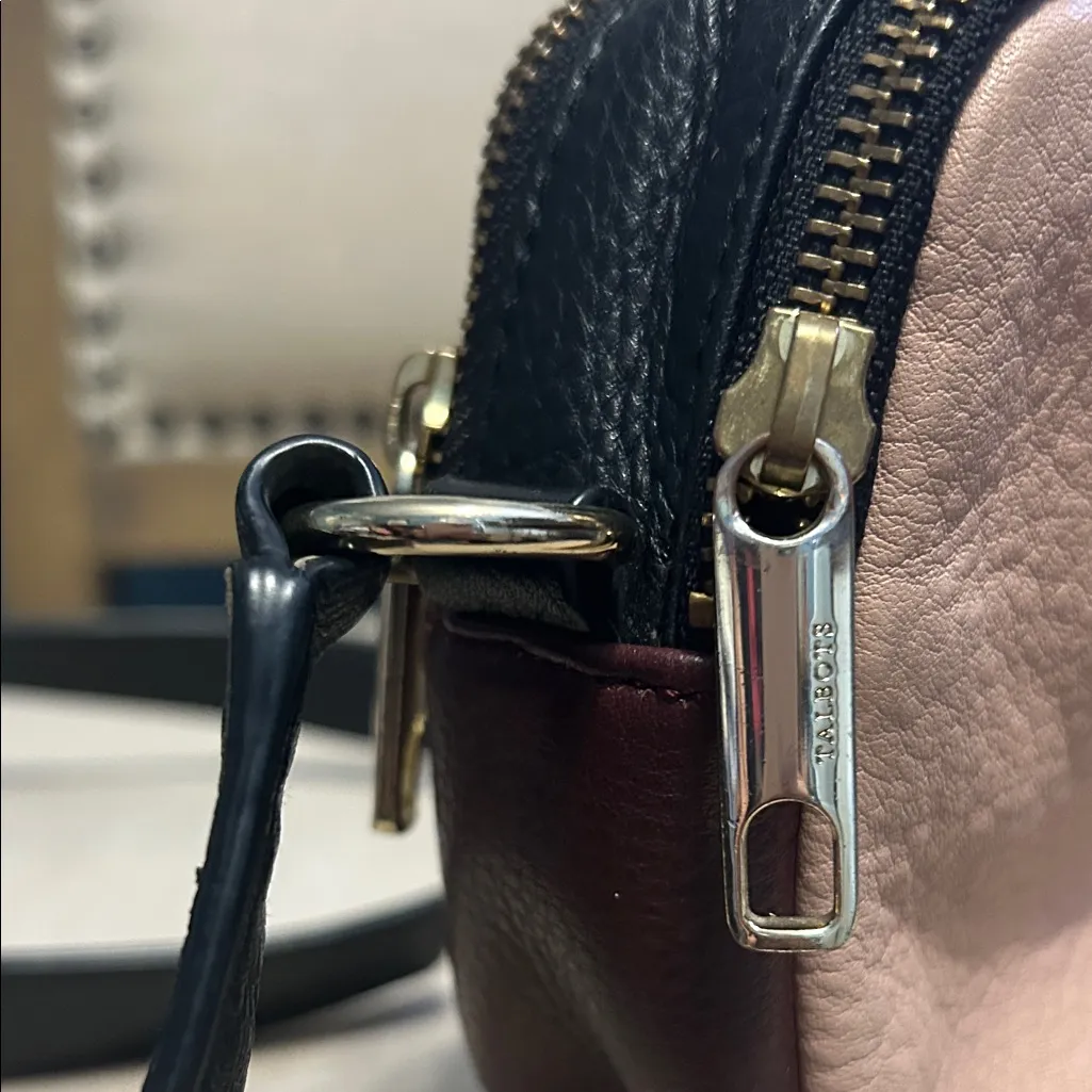 Talbots Pink, Maroon and Black Pebbled Leather Crossbody Bag - Image 10