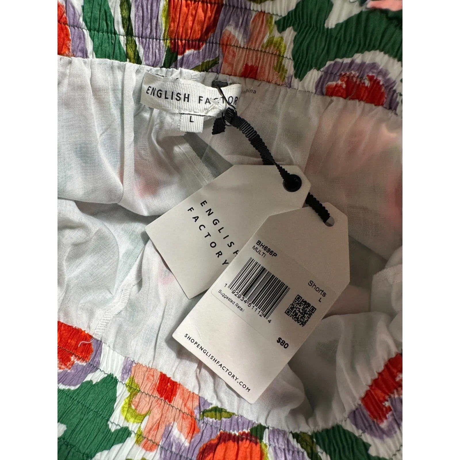 English Factory High Rise Green Floral Shorts Size Large NWT - Image 4