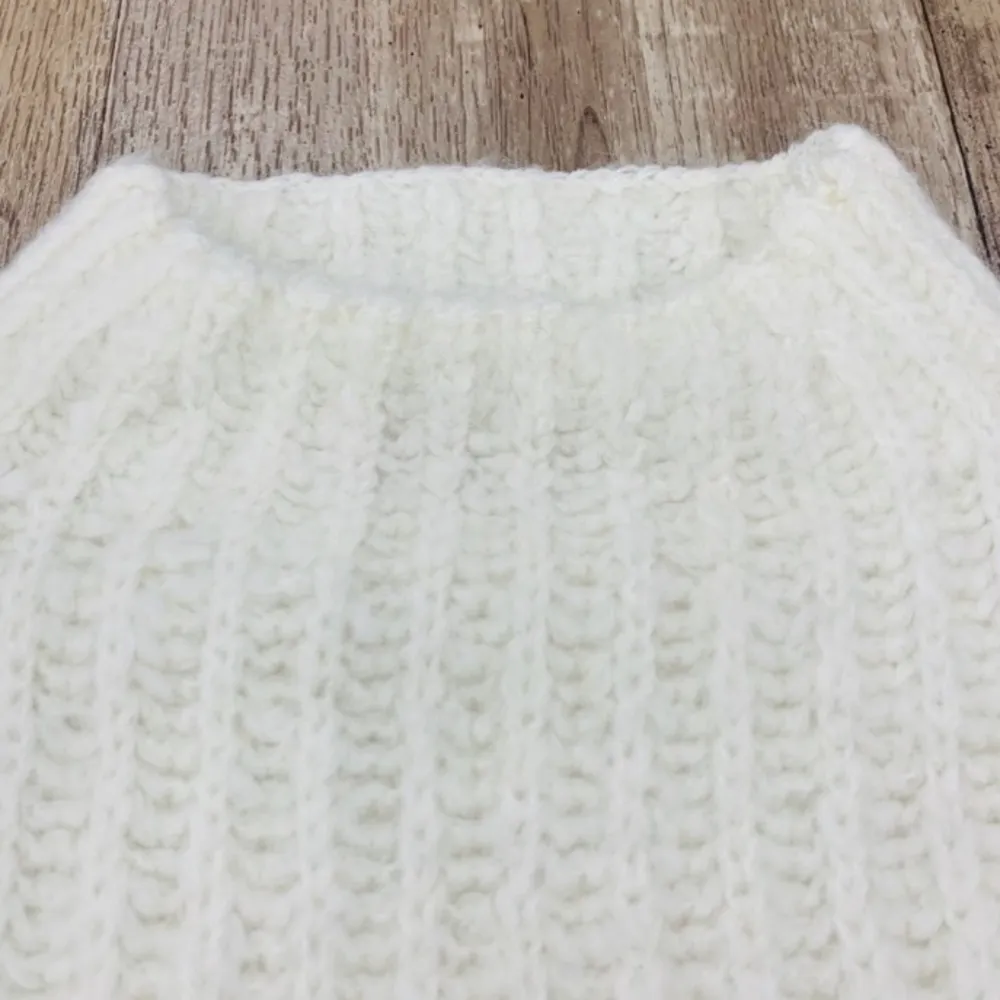 NEW! n: PHILANTHROPY Brantley S-M Mock Neck Chunky Knit Sweater Cutout Sleeve - Image 4