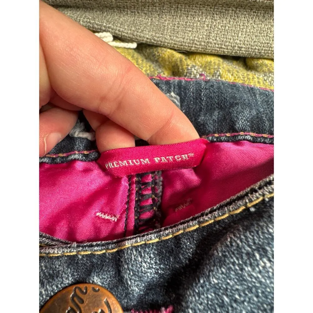 Women's Wrangler Breast Cancer Awareness Jeans Size 7/8 x 35, Bootcut Midrise - Image 4