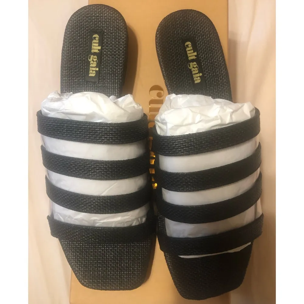 Cult Gaia Square Toe Slip On Sandal - Image 10