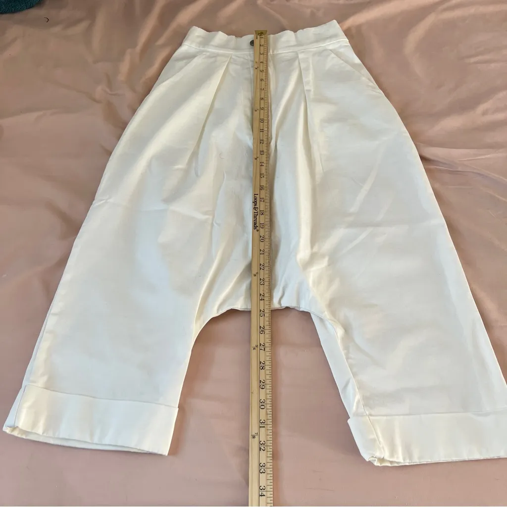 Locker Room White Drop Crotch Pleated Front With Side Pockets Cuffed Crop Size S - Image 16