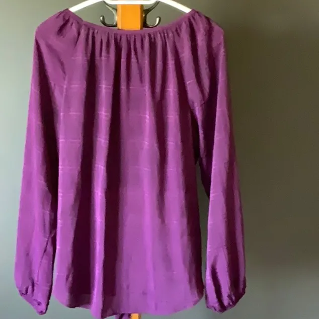 NWT Long sleeve lightweight shirt - Image 2