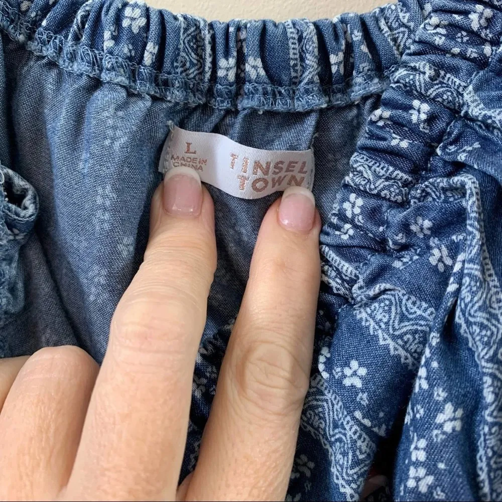 Tinseltown Chambray Floral Blue/White Off the Shoulders Dress - Image 2