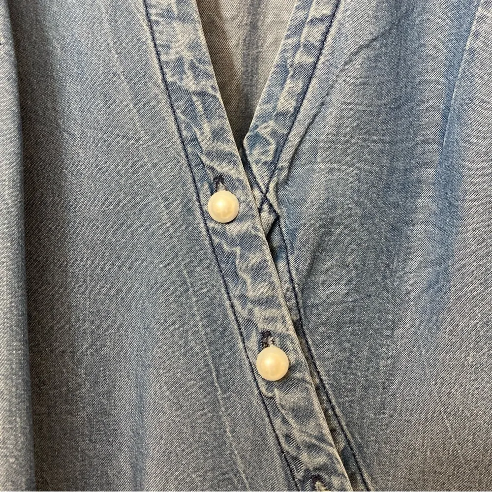 T&W Designs Tencel Lightweight Denim Cross Over Wrap Handkerchief Blouse Top - Image 3