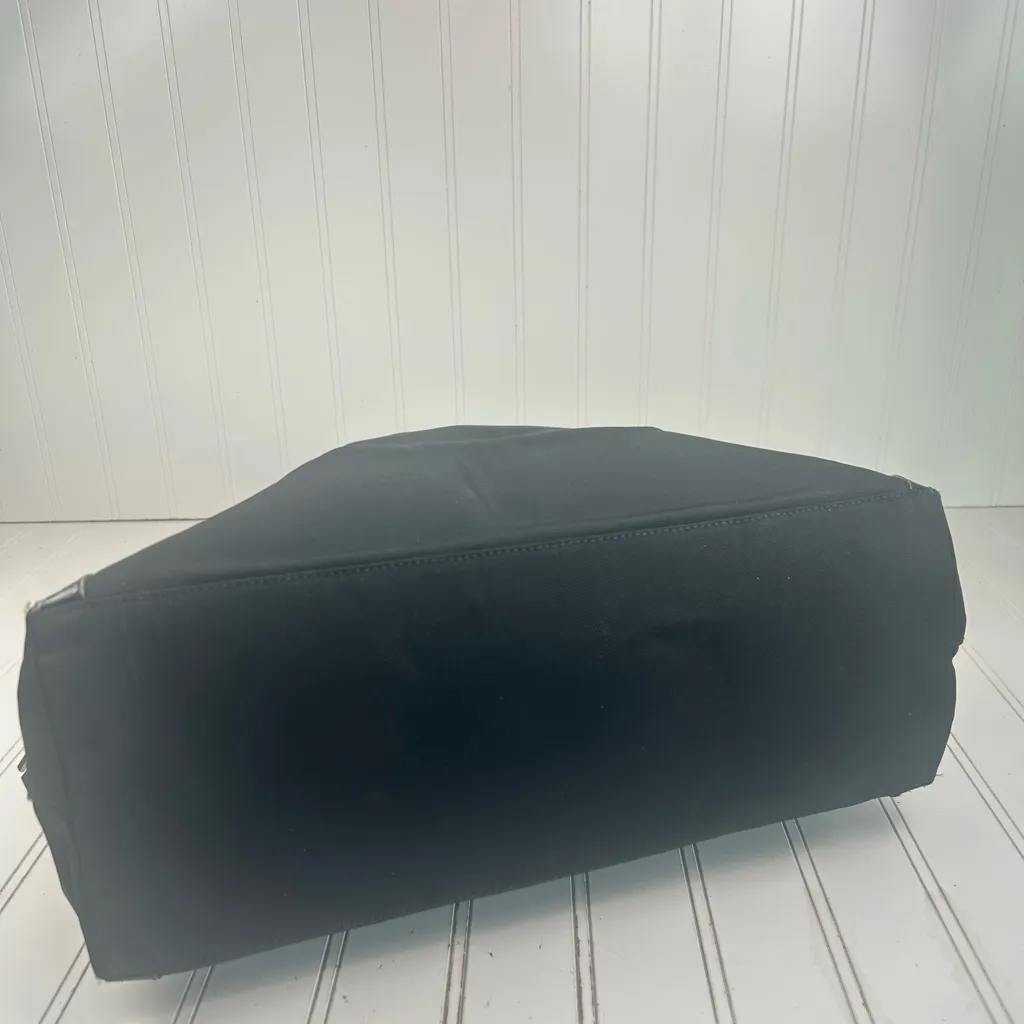 Gucci Vintage Black Nylon Tote Bag with Leather Trim - Image 9