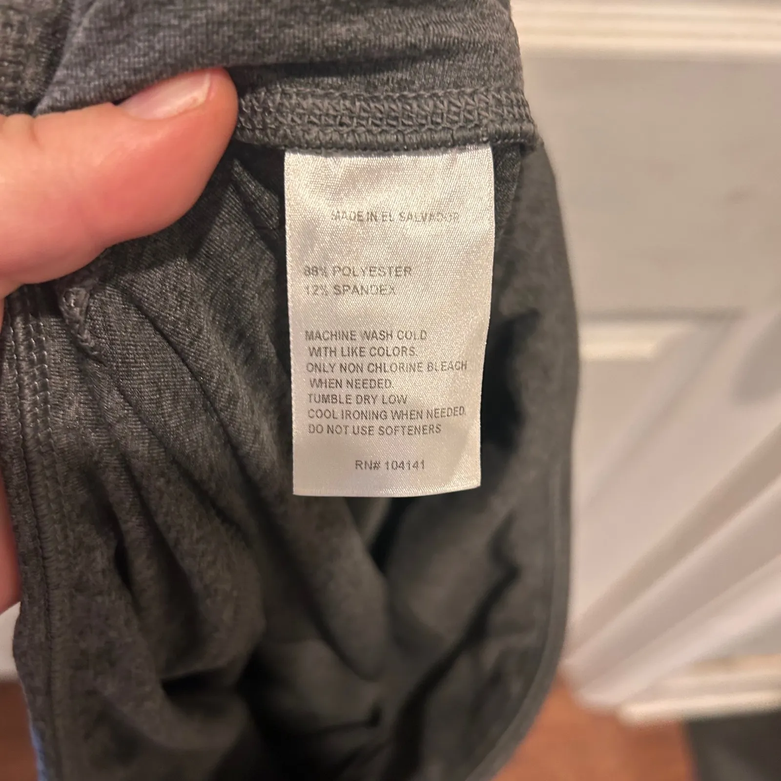 Reebok Gray Capri Leggings Womens Activewear Workout‎ Gym Fitness Pants - Image 7