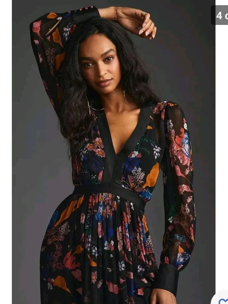 Anthropologie Maeve Deep-V Printed Maxi Dress Size 2P - Image 4